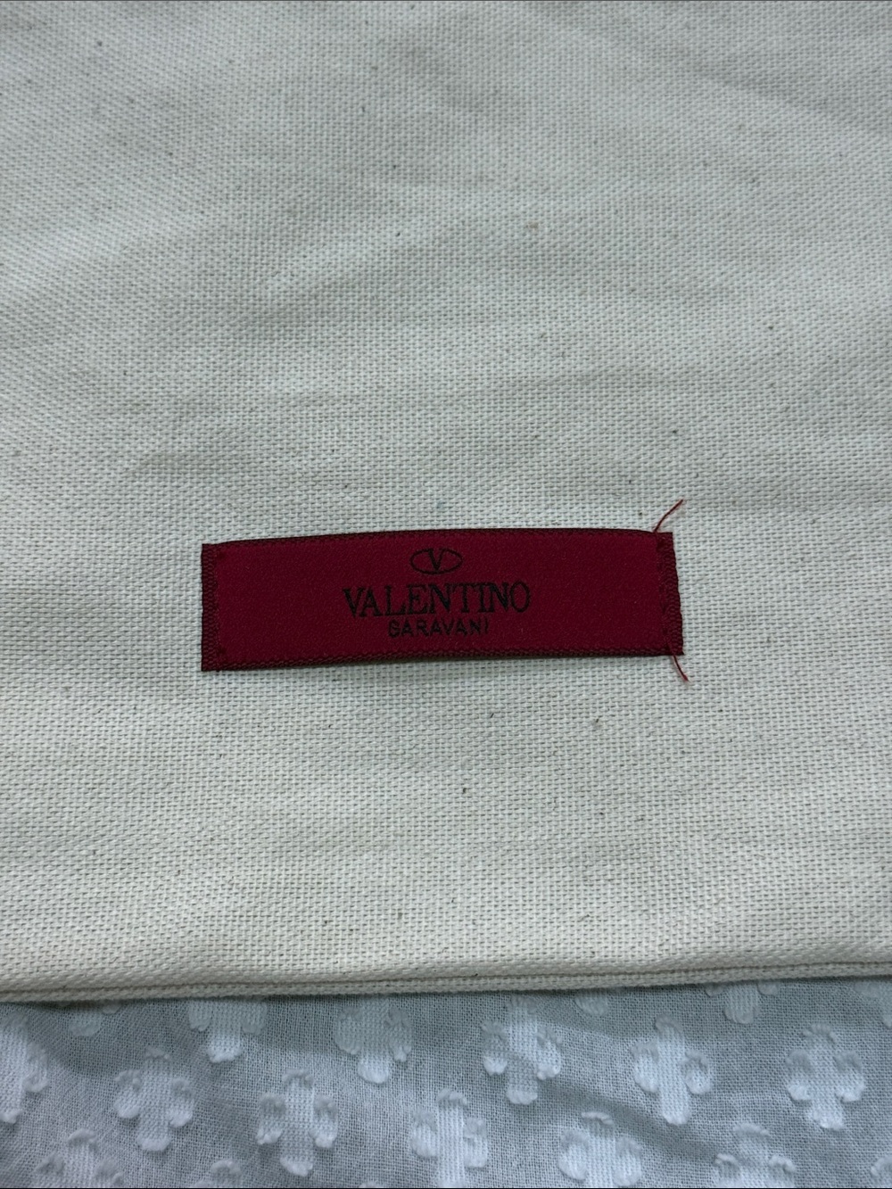 Valentino Garavani dust bag - Picture 3 of 6